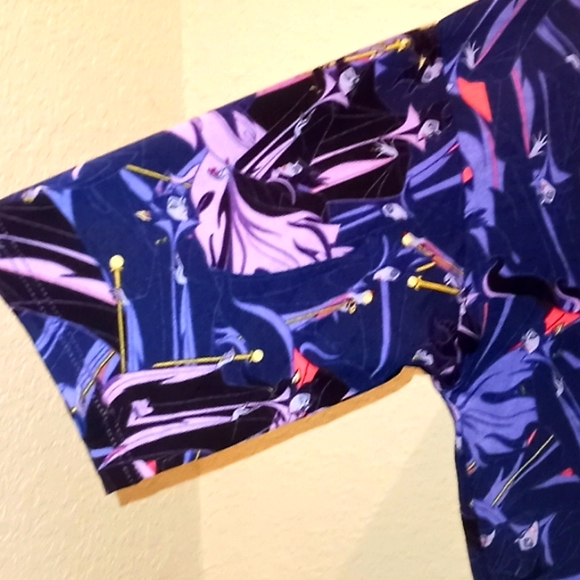 LulaRoe Maleficent Irma Printed Top - Picture 6 of 12